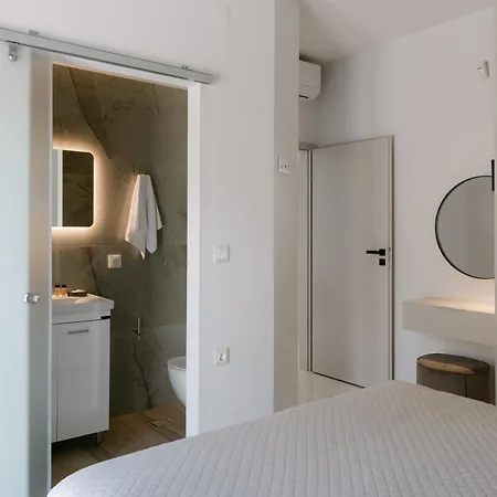 Halaro Holiday home